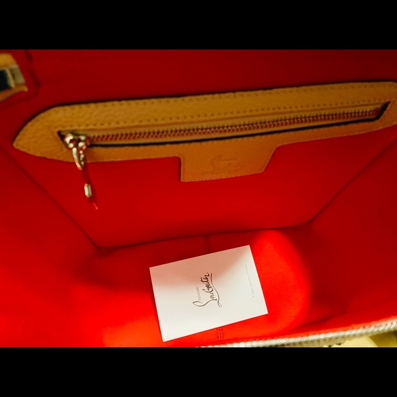 CHRISTIAN LOUBOUTIN- Rubylou Love Leather Backpack - Picture 11 of 16